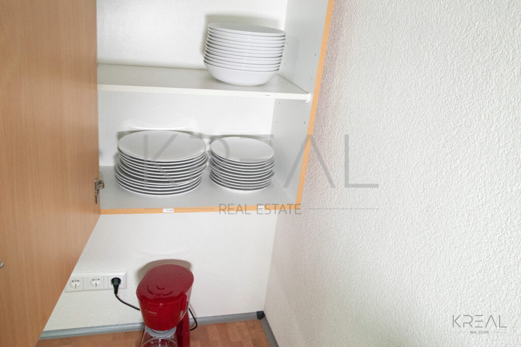 Untergeschoss - voll ausgestattete Küche